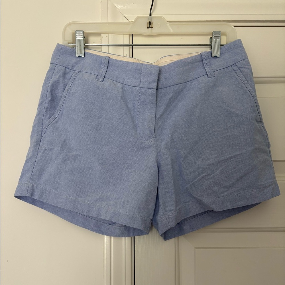 Size 6 Classic J Crew ladies chambray blue chino shorts in EUC preppy style